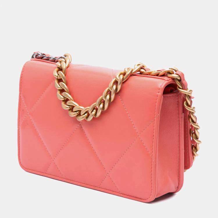 Pre Owned Chanel Pink Quilted Lambskin 19 Wallet on Chain