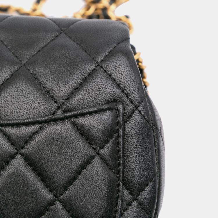 Pre Owned Chanel Black Mini Quilted Calfskin Coco Mail Clutch with Chain