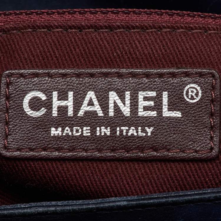 Pre Owned Chanel Navy Blue Quilted Leather Daily Supple Flap Bag