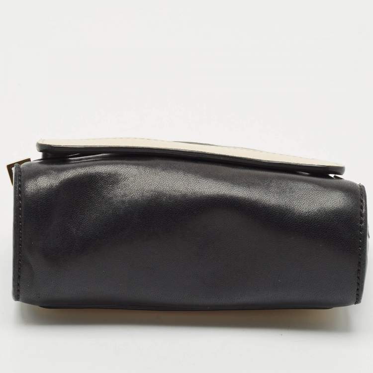Pre Owned Chloe Black/White Leather Mini Elle Chain Clutch