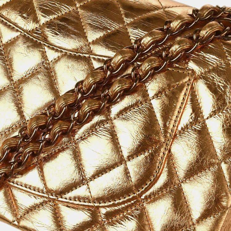 مملوكة مسبقًا Chanel Gold Metallic Lambskin Medium Classic Double Flap Shoulder Bag
