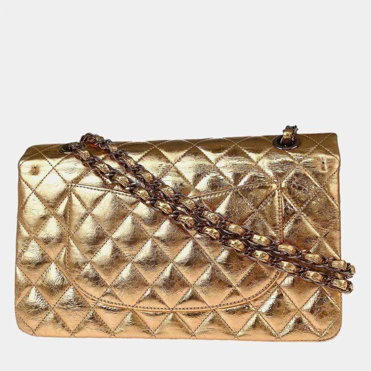 مملوكة مسبقًا Chanel Gold Metallic Lambskin Medium Classic Double Flap Shoulder Bag