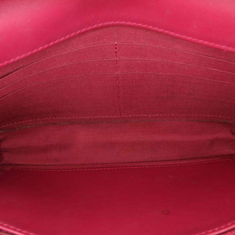 Pre Owned Chanel Red Quilted Patent Brilliant Wallet On Chain