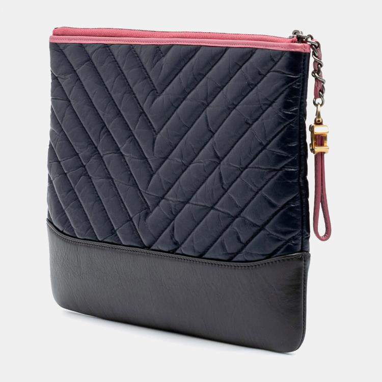 Pre Owned Chanel Black/Blue Calfskin Medium Chevron Aged Gabrielle Cosmetic Clutch