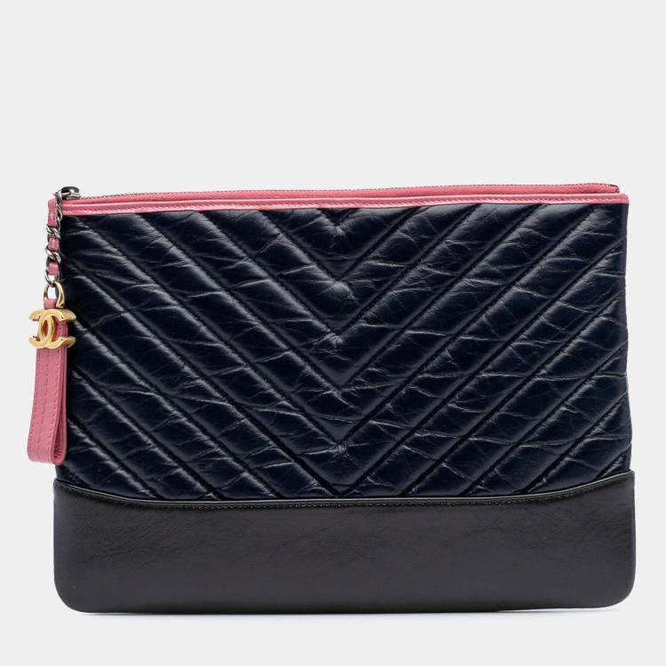 Pre Owned Chanel Black/Blue Calfskin Medium Chevron Aged Gabrielle Cosmetic Clutch