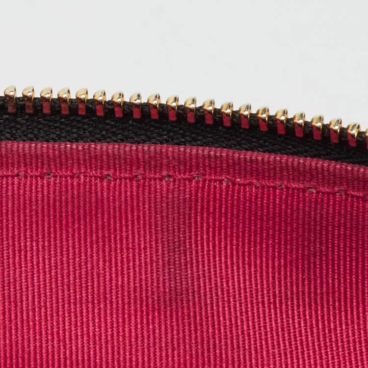 Pre Owned Chanel Black Quilted Caviar Leather Phone Pocket O Case Clutch