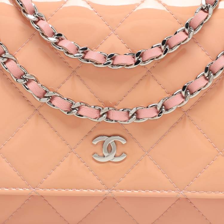 Pre Owned Chanel Pink Quilted Patent Leather CC Wallet On Chain