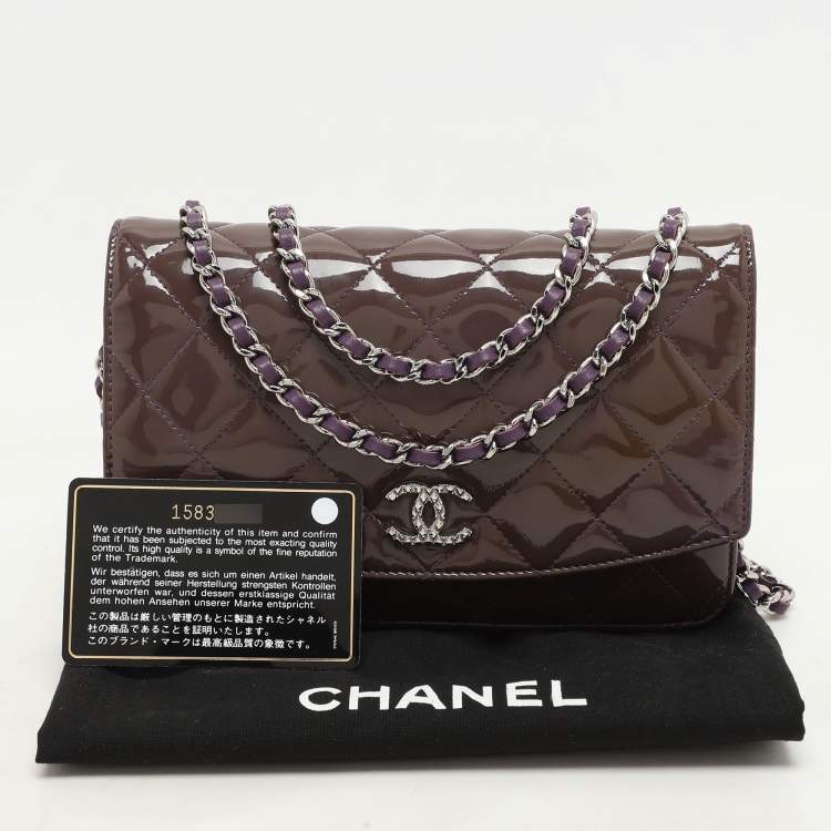 Pre Owned Chanel Purple Quilted Patent Leather CC Wallet On Chain