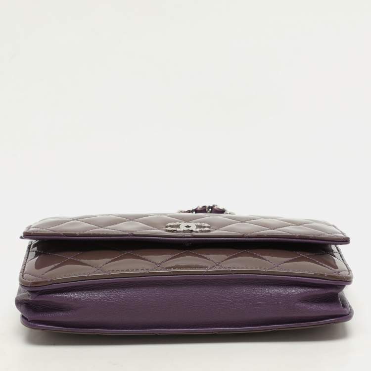 Pre Owned Chanel Purple Quilted Patent Leather CC Wallet On Chain