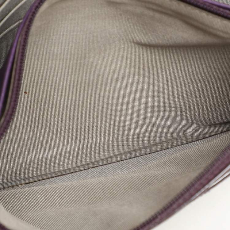 Pre Owned Chanel Purple Quilted Patent Leather CC Wallet On Chain