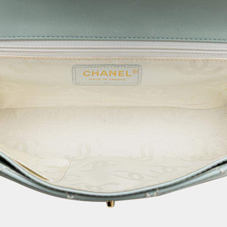 Pre Owned Chanel Blue Quilted Lambskin Wild Stitch Top Handle Bag