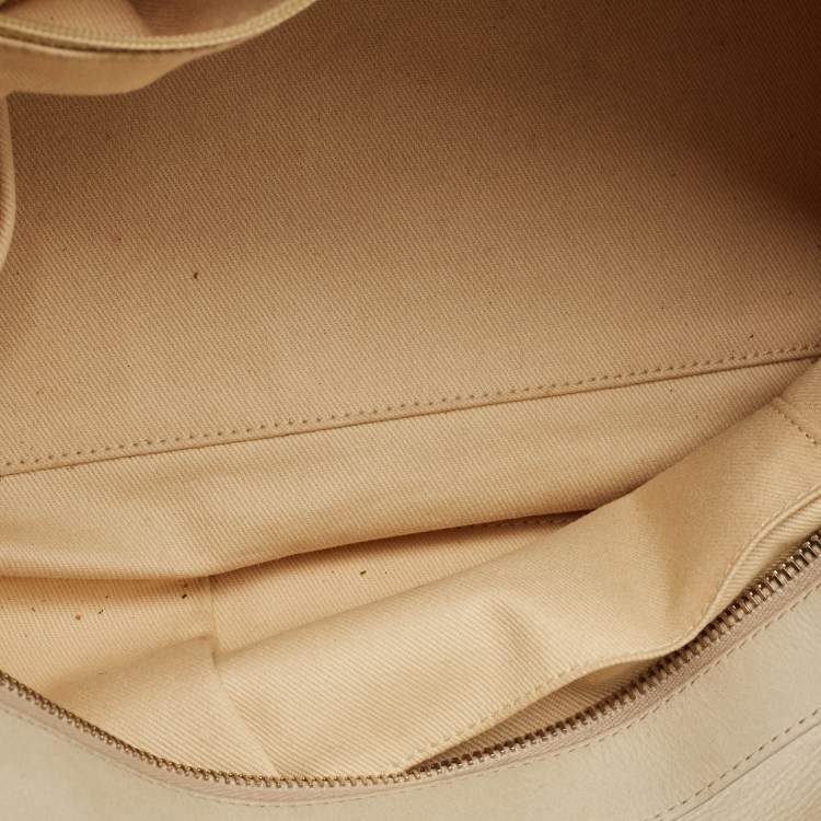 Pre Owned Chanel Off White Quilted Iridescent Leather Chic Quilt Bowling Bag