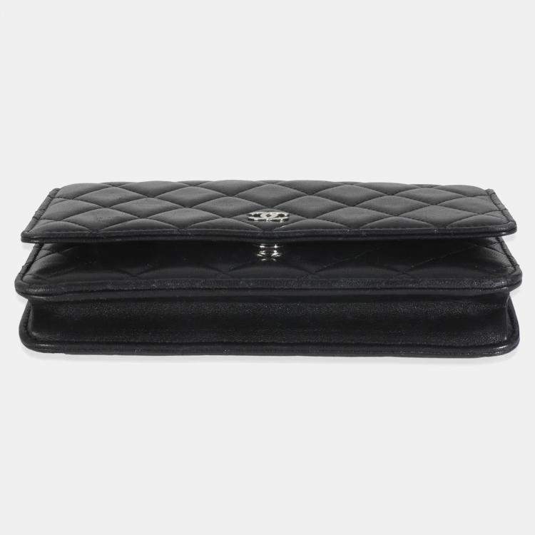 Pre Owned Chanel Black Quilted Lambskin Wallet On Chain