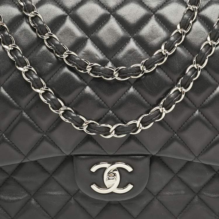 Pre Owned Chanel Black Quilted Lambskin Leather Maxi Classic Double Flap Bag
