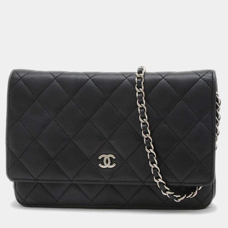 Pre Owned Chanel Black Lambskin Classic Wallet on Chain 