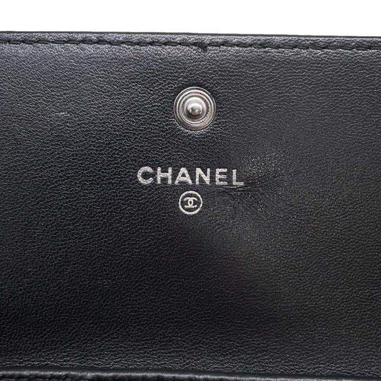 Pre Owned Chanel Black Leather Chain Wallet 