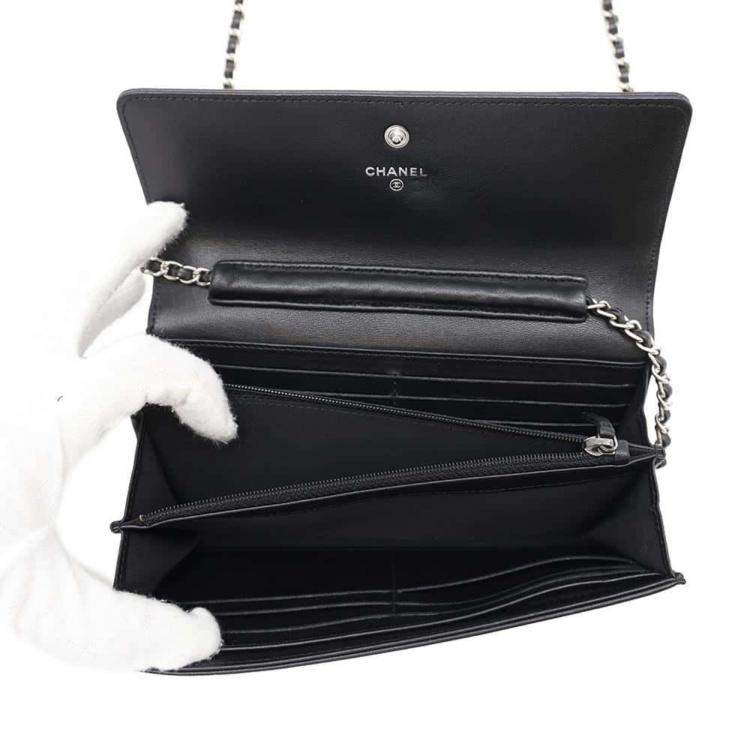 Pre Owned Chanel Black Leather Chain Wallet 