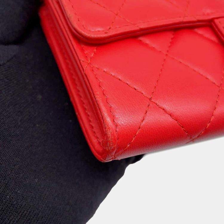 Pre Owned Chanel Red Lambskin Quilted Wallet On Chain 