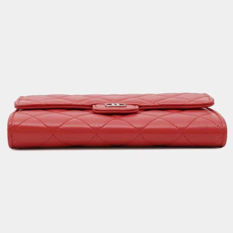 Pre Owned Chanel Red Lambskin Quilted Wallet On Chain 