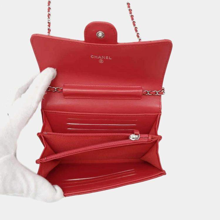 Pre Owned Chanel Red Lambskin Quilted Wallet On Chain 