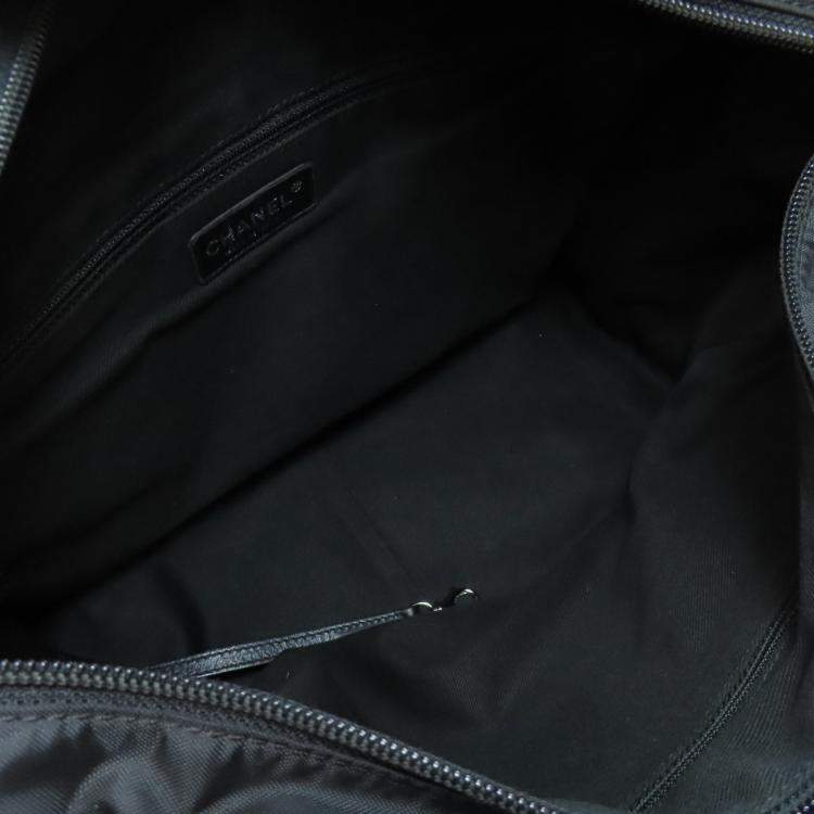 Pre Owned Chanel Paris New York Tote Bag Nylon Material