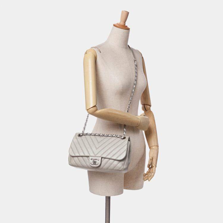 Pre Owned Chanel Silver Medium Chevron Calfskin Stud Wars Flap Bag