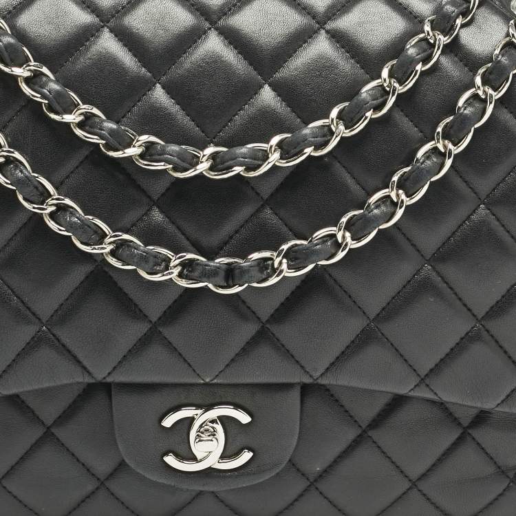 Pre Owned Chanel Black Quilted Leather Maxi Classic Single Flap Bag