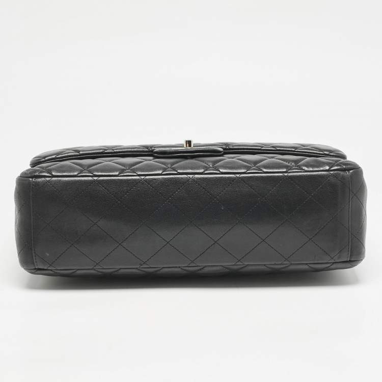 Pre Owned Chanel Black Quilted Leather Maxi Classic Single Flap Bag