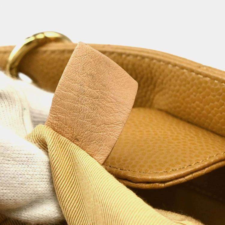 Pre Owned Chanel Beige Leather Petite Shopping Tote Bag
