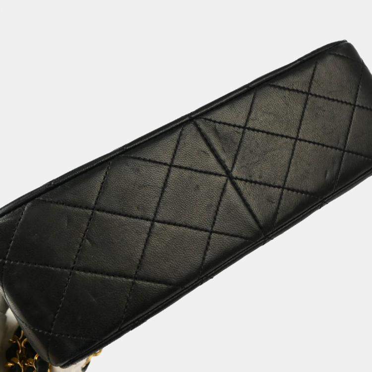 Pre Owned Chanel Black Lambskin Classic Square Flap Shoulder Bag