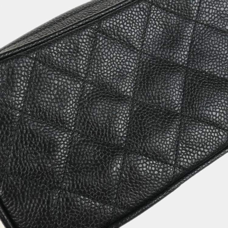 Pre Owned Chanel Black Calfskin Leather CC Camera Bag