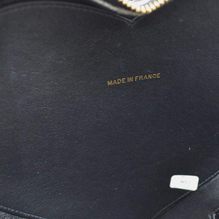 Pre Owned Chanel Black Patent Leather Heart Vanity Handbag