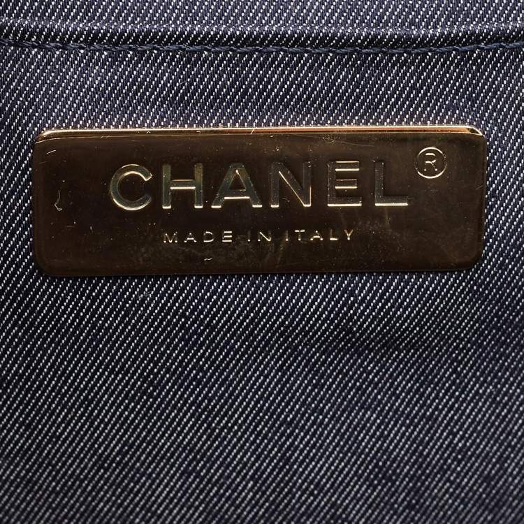 Pre Owned حق يبة شانيل فانتيني سوداء جلد بشعار CC مانيّا