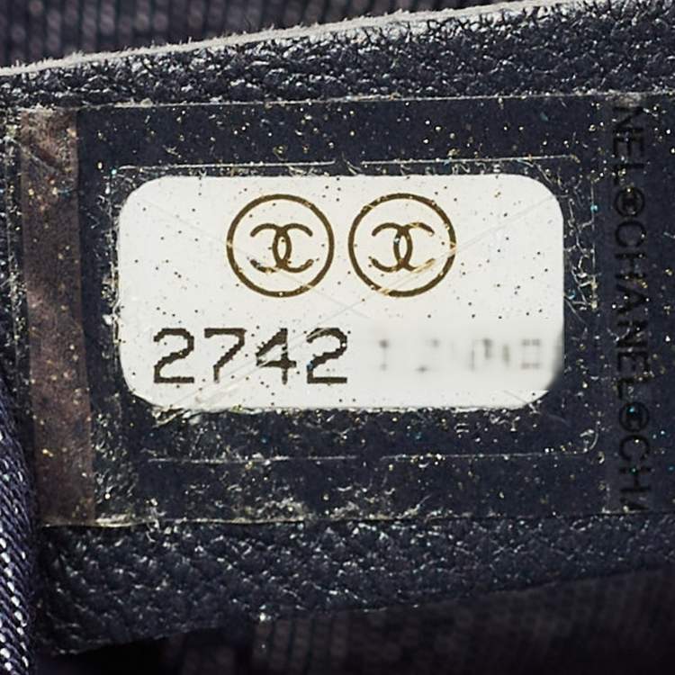 Pre Owned حقيبة شانيل فانتيني سوداء جلد بشعار CC مانيّا