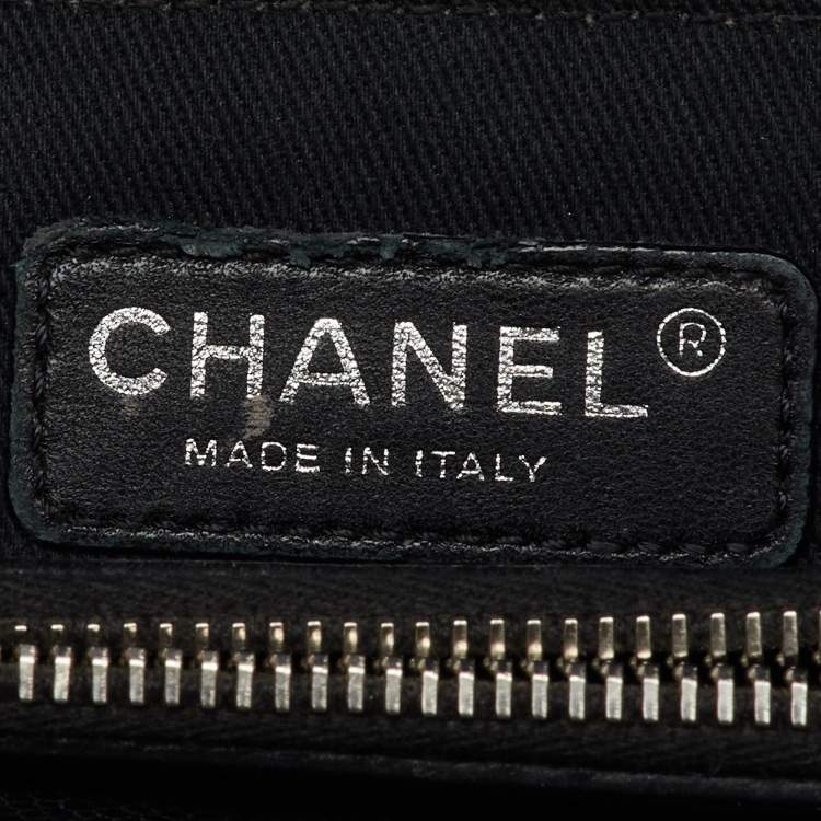 Pre Owned Chanel Black Quilted Caviar Soft Leather Medium Timeless Shopping Tote