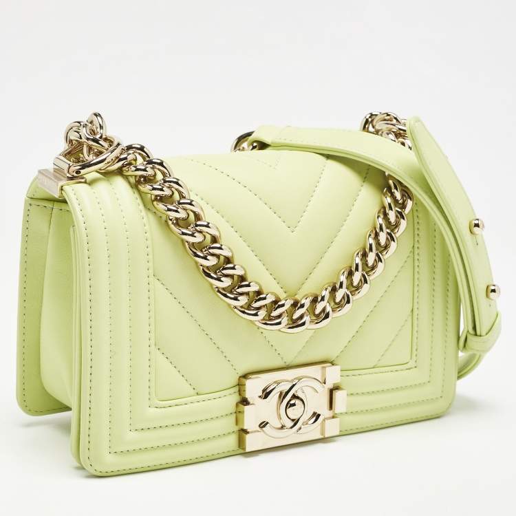 Pre Owned Chanel Yellow Green Chevron Leather Small Boy Flap Bag