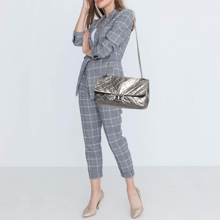 Pre Owned Chanel Metallic Quilted Aged Leather 228 Reissue 2.55 Flap Bag