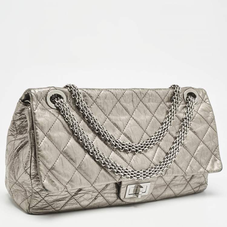 Pre Owned Chanel Metallic Quilted Aged Leather 228 Reissue 2.55 Flap Bag