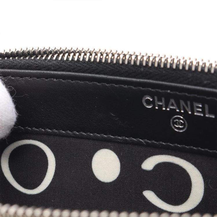 Pre Owned Chanel Black Leather Small Clutch With Chain