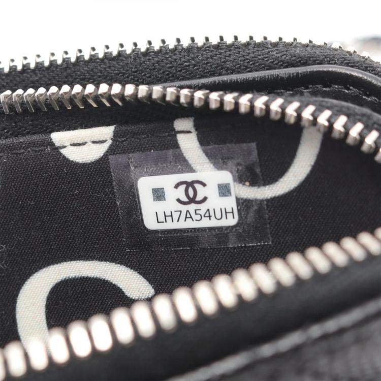 Pre Owned Chanel Black Leather Small Clutch With Chain