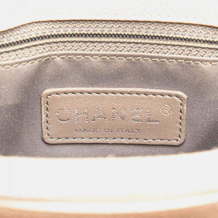 Pre Owned Chanel Beige Caviar Grand Shopping Tote
