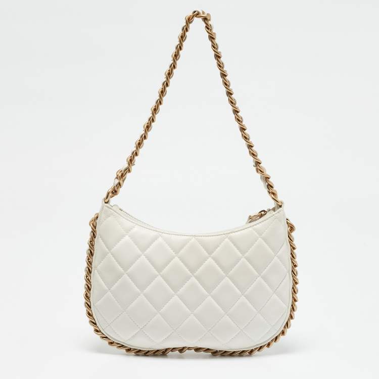 Pre Owned Chanel White Quilted Leather CC Chain Around Hobo