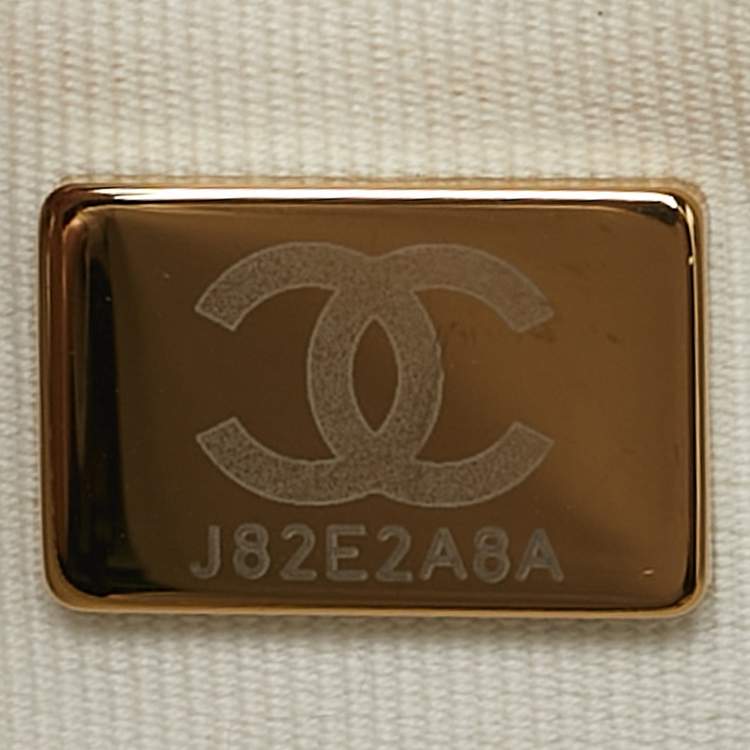 Pre Owned Chanel White Quilted Leather CC Chain Around Hobo