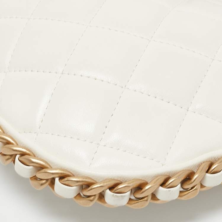 Pre Owned Chanel White Quilted Leather CC Chain Around Hobo