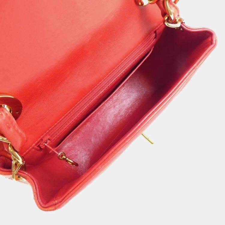 Pre Owned Chanel Red Chevron Quilted Lambskin Square Mini Flap Bag