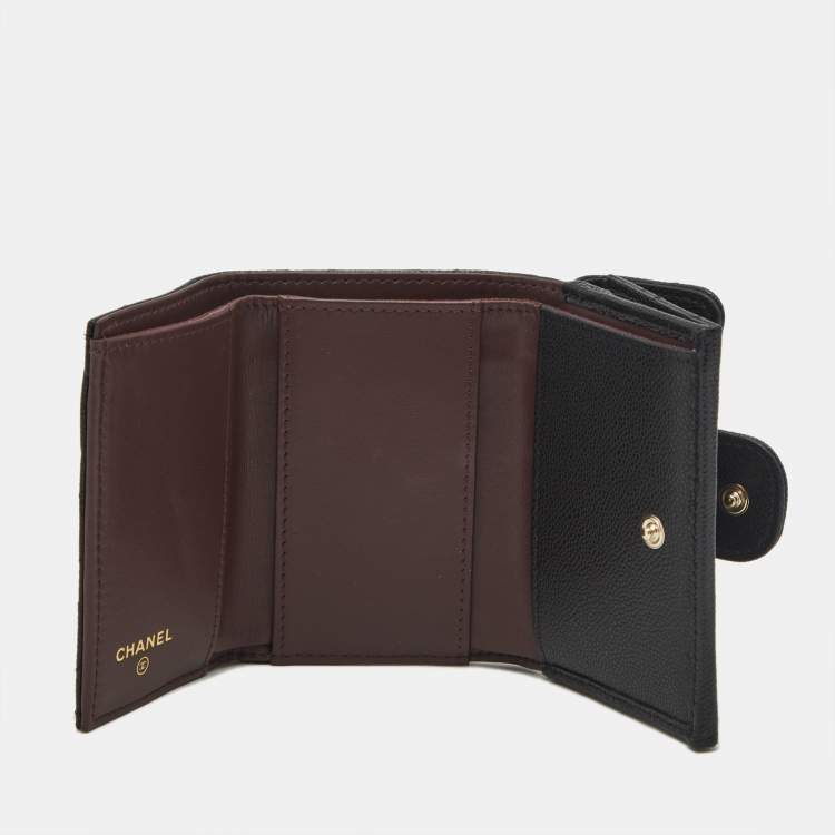 Pre Owned Chanel Black Quilted Caviar Leather CC Flap Card Case