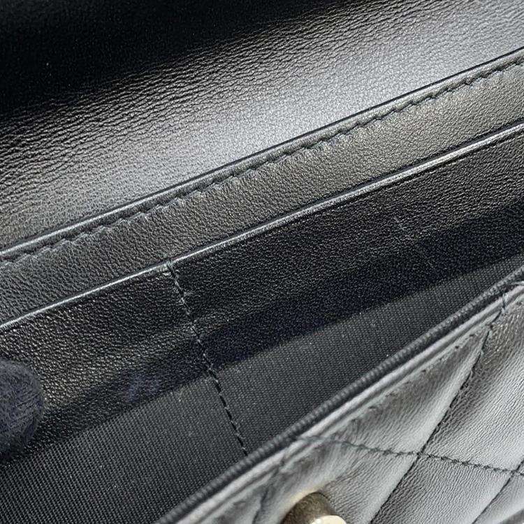Pre Owned Chanel Black Lambskin Matelasse Clutch Bag 