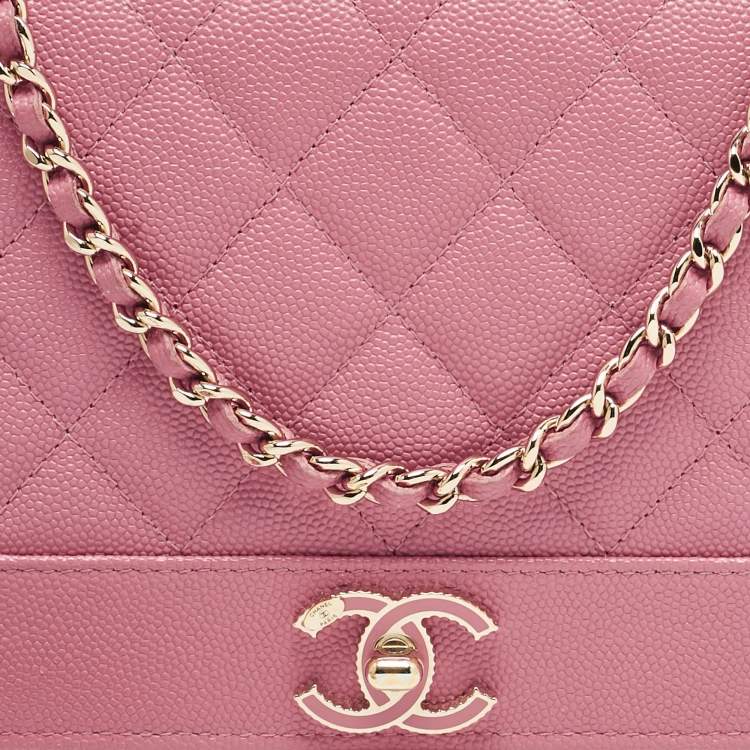 مملوكة مسبقًا Chanel Dark Pink Quilted Leather Mademoiselle Wallet On Chain