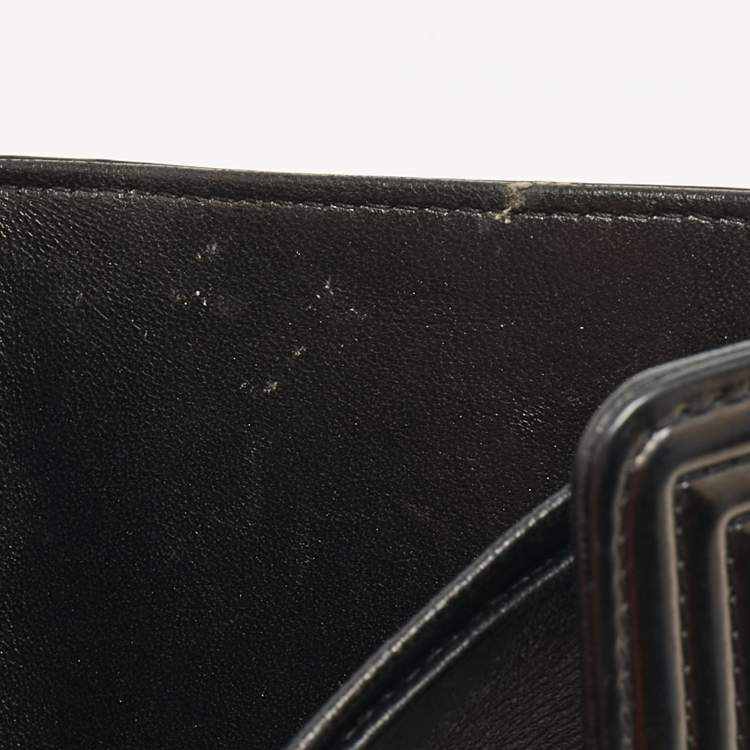 Pre Owned Chanel Black Quilted Patent Leather Boy Compact Wallet