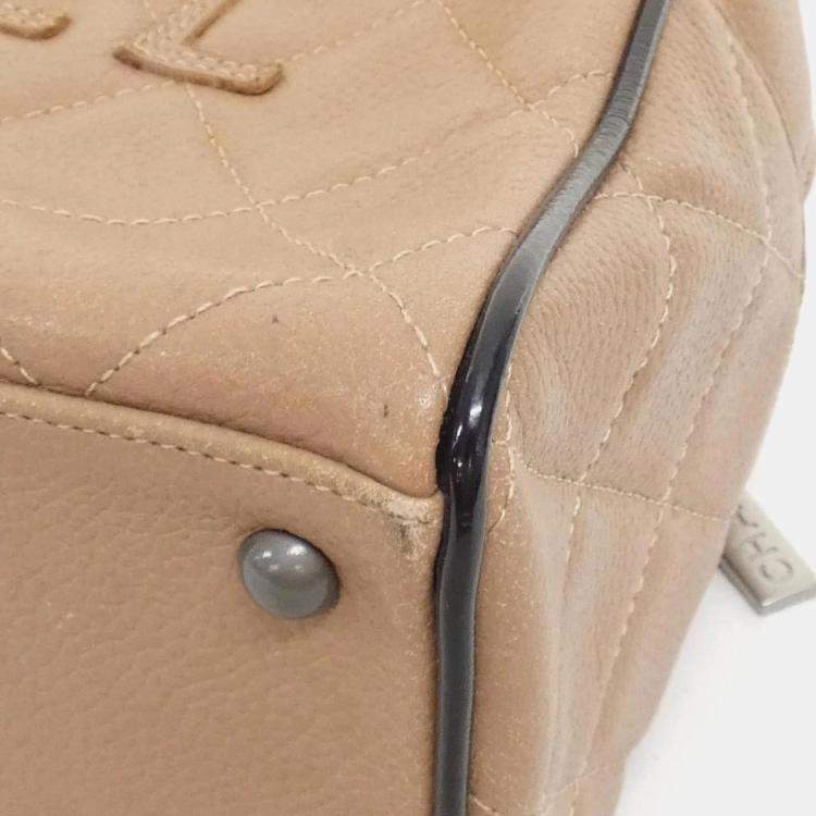 Pre Owned Chanel Beige Enamel Leather Boston Bag